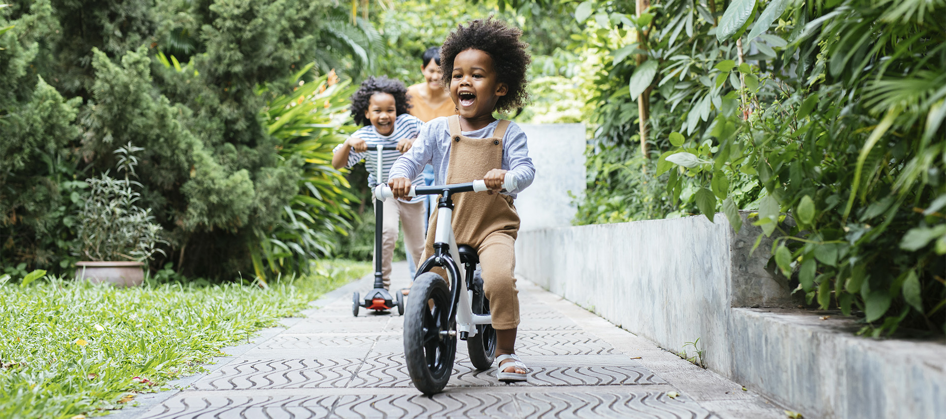 image of children riding bikes